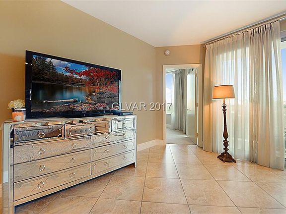 3rd image of 322 Karen Ave Unit 205