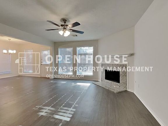 3rd image of 18114 Stone Trail Manor Dr