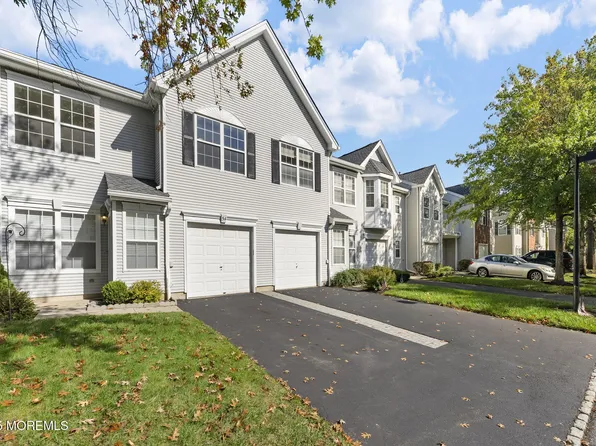 54 Pickett Place, Freehold, NJ 07728