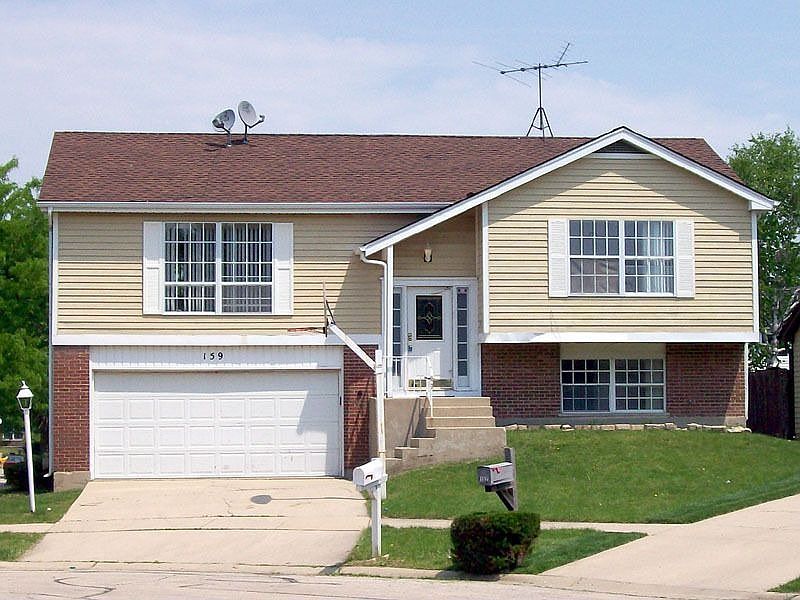 Tremendous curb appeal!