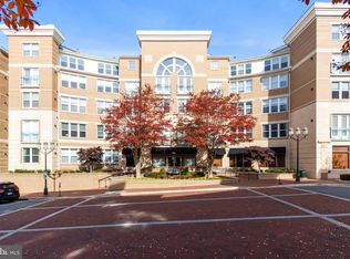 12000 Market St APT 107, Reston, VA 20190