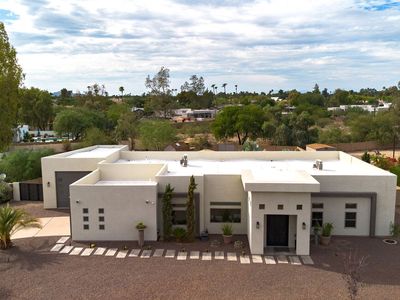5868 E ONYX Avenue, Paradise Valley, AZ, 85253