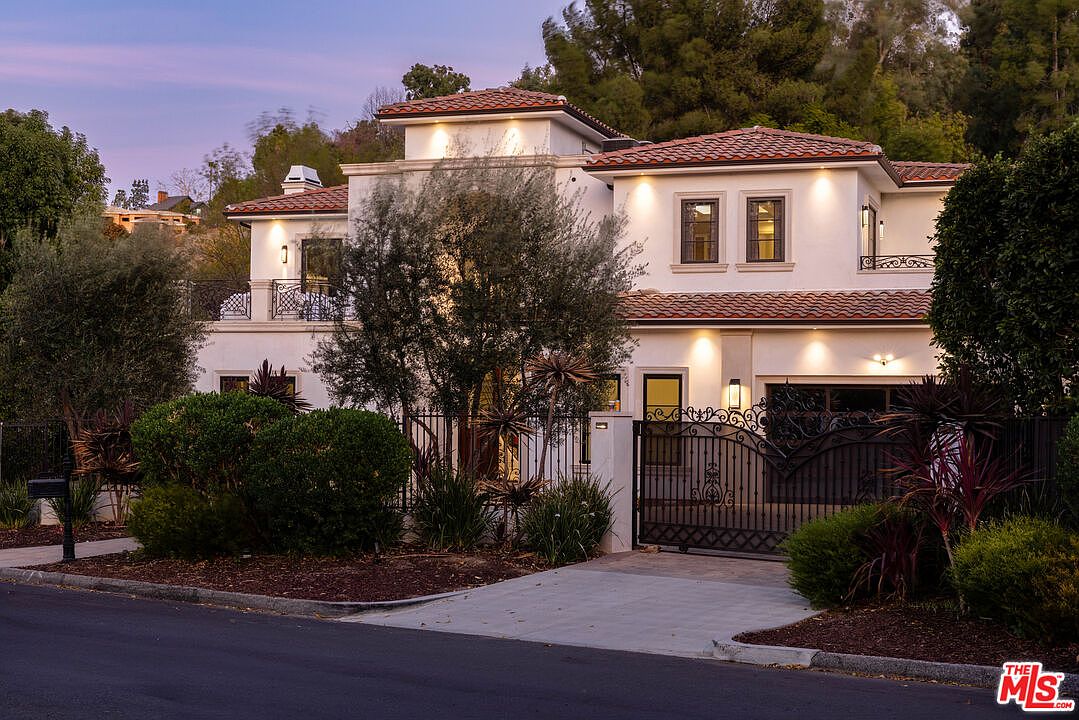 4870 Vanalden Ave, Tarzana, CA 91356 | Zillow