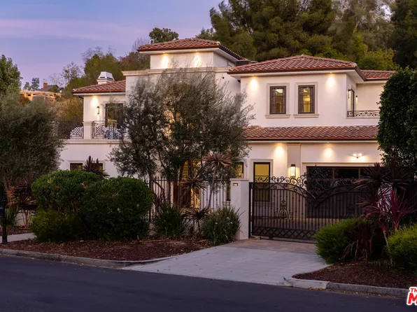 4870 Vanalden Ave, Tarzana, CA 91356