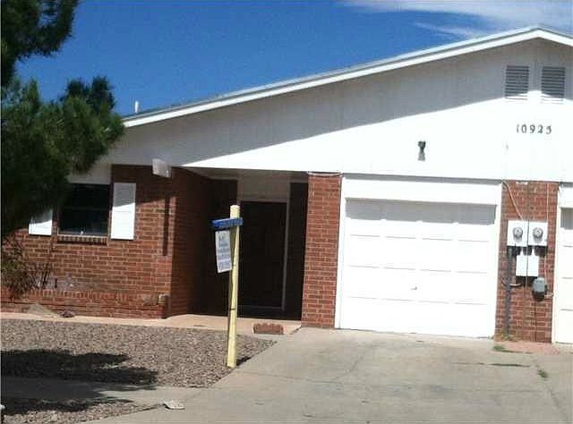 1st image of 10925 Sagebrush Way #A