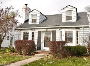 10134 Lasalle Blvd, Huntington Woods, MI