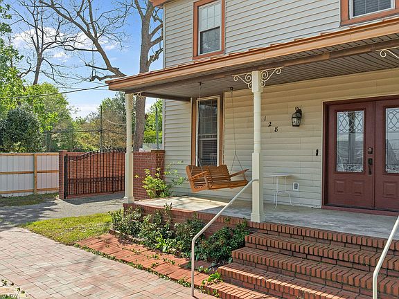 2nd image of 128 E Railroad Street