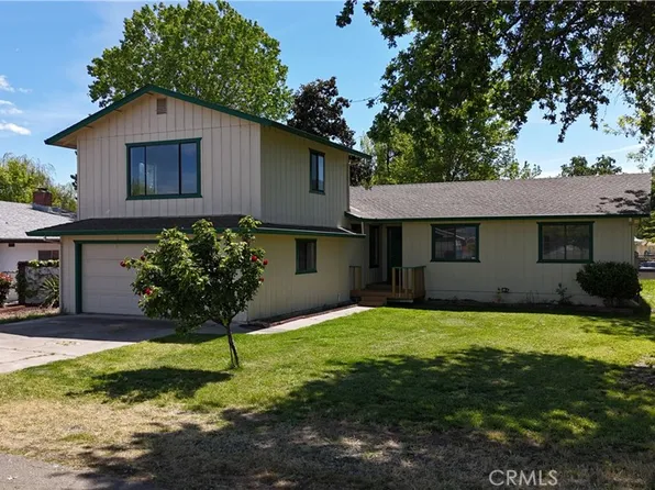3173 Saint Francis Dr, Lakeport, CA 95453