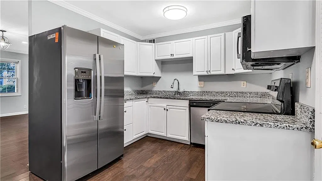 2 bed, 1.0 bath, 840 sqft, $1,615 — Photo 4