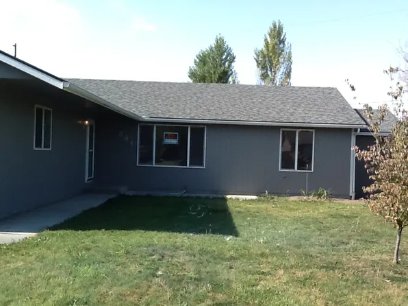 291 NE Maple Ave, College Place, WA 99324