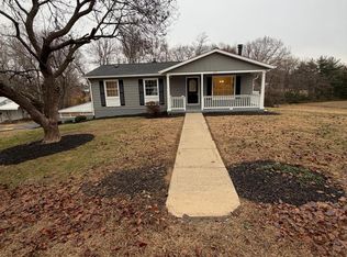 47 McCarty Rd, Fredericksburg, VA 22405