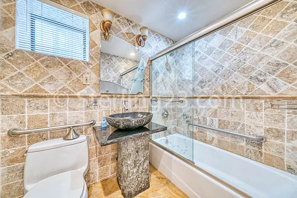 Rented by Sterling Realty Solution Inc | media 7