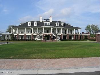 4th image of 807 Mosswood Chase St
