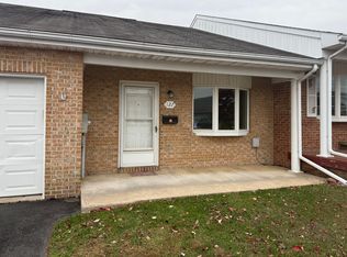 127 Sunflower Dr, Hagerstown, MD 21740