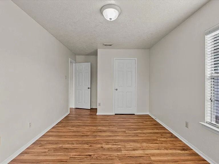 430 W Redway Ln — Photo 27