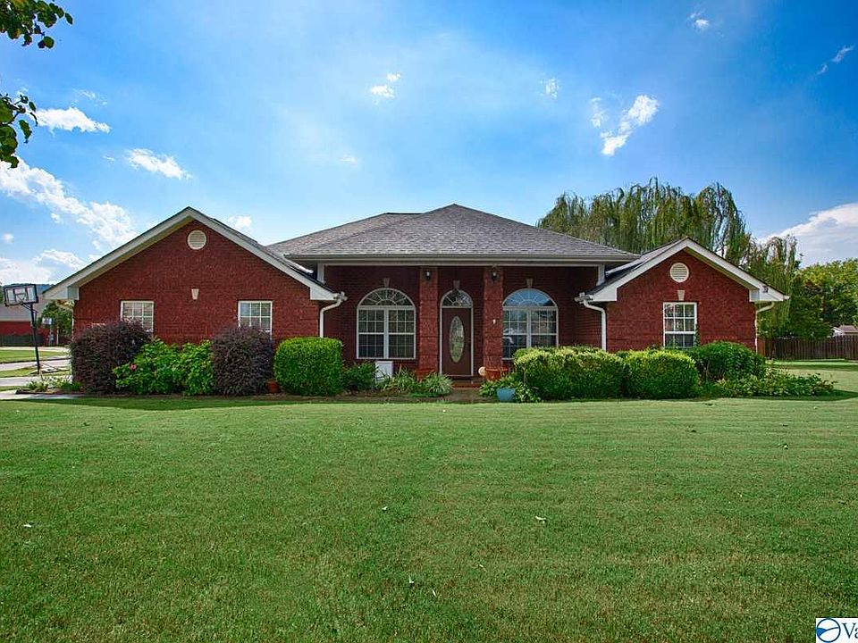 1st image of 7004 Rose Grove Cir SE