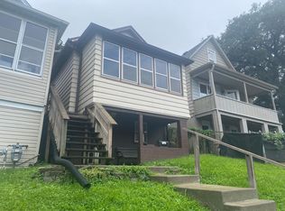 2943 Martha St, Omaha, NE 68105