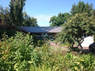 9361 47th Ave SW, Seattle, WA 98136