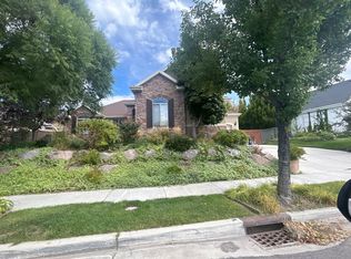 2462 W Stonehaven Loop, Lehi, UT 84043