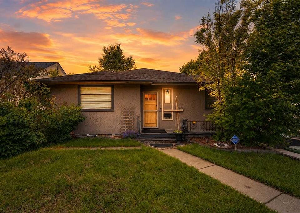 1st image of 2128 S 17th Ave SW