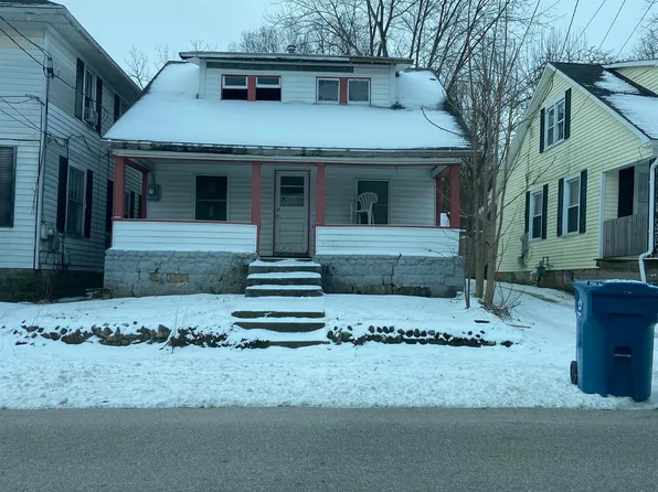 561 Columbus St, Wabash, IN 46992