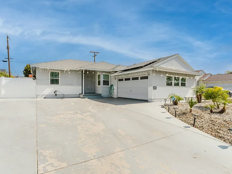 14761 Septo St — Photo 33