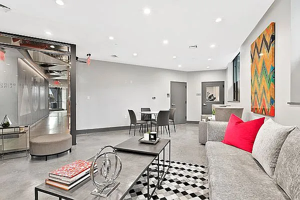 329 E 132nd St #4K — Photo 5