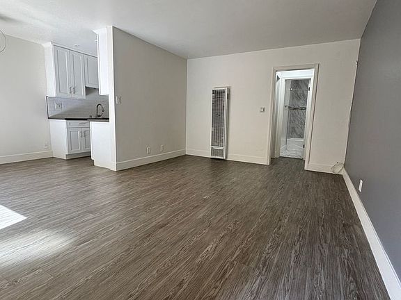 3rd image of 95 N Michigan Ave APT 6