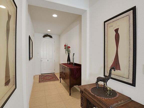 5th image of 5575 Turnberry Dr