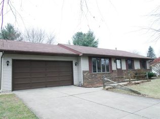 60357 Surrey Ln, Elkhart, IN 46517