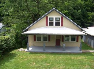 1014 Matson Dr, Marion, VA 24354