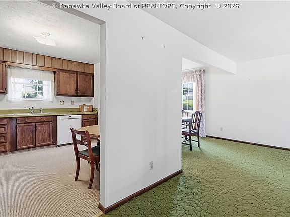 5th image of 5226 Linda Vista Dr