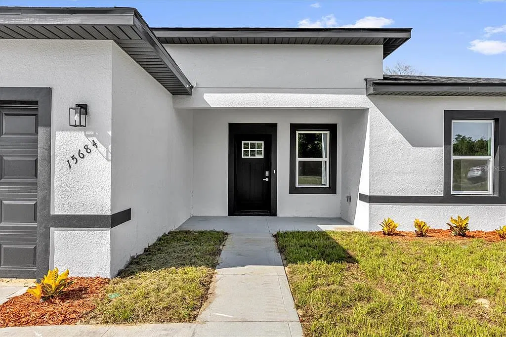 4 bed, 3.0 bath, 1865 sqft, $1,900 — Photo 3