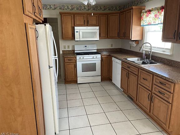 5th image of 191 Mathews Rd Unit A