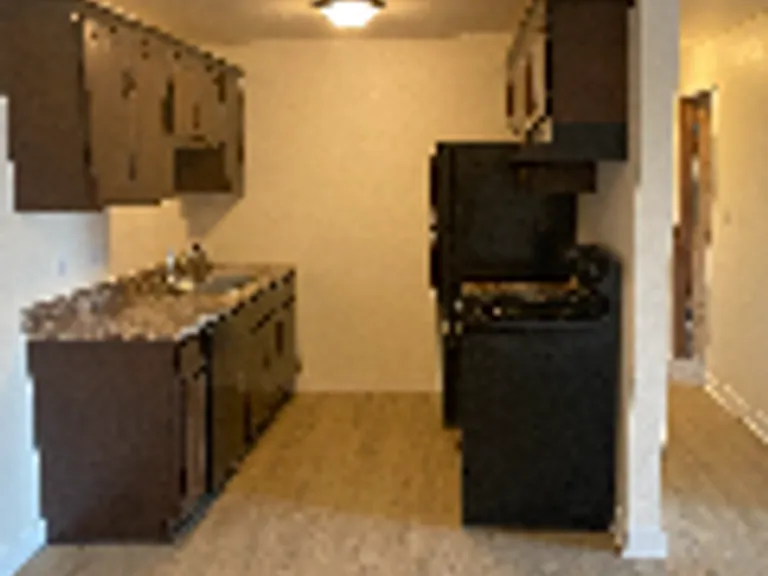 8011 60th Ave #13 — Photo 9