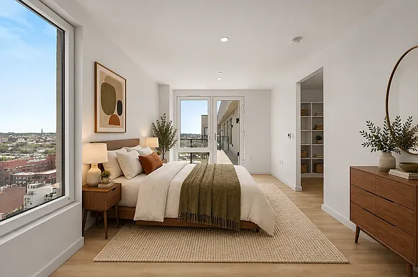 Bedroom, photo 1