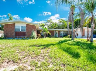 1168 Yarnell Ave, Lake Wales, FL 33853