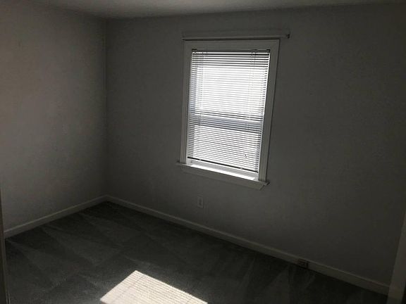 4th image of 615 W Ocean View Ave APT D