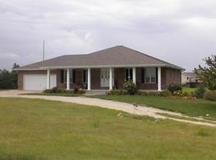 953 2400th Ave, Abilene, KS 67410