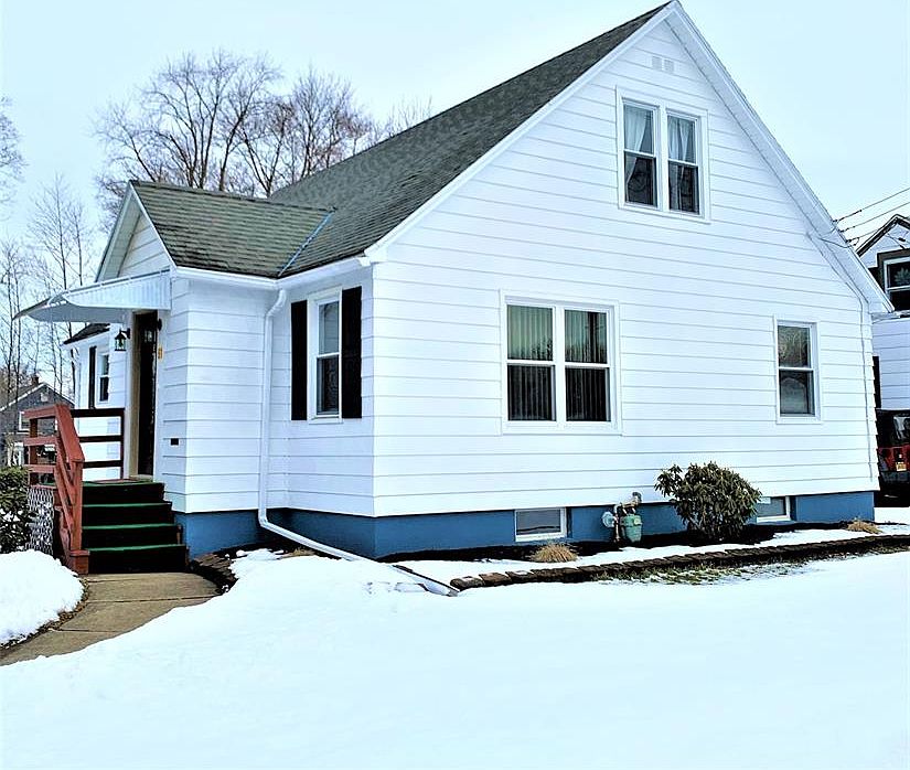 1st image of 61 Martin Ave