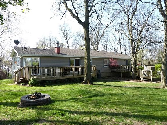 2nd image of 317 Hickory Ln