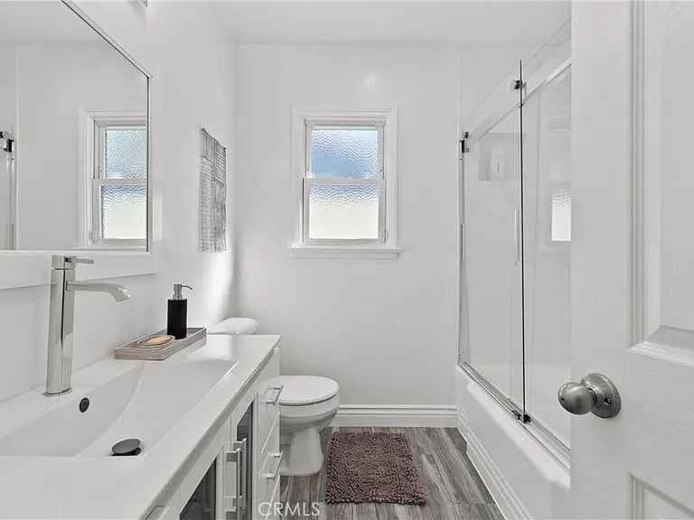 5810 Ranchito Ave — Photo 18