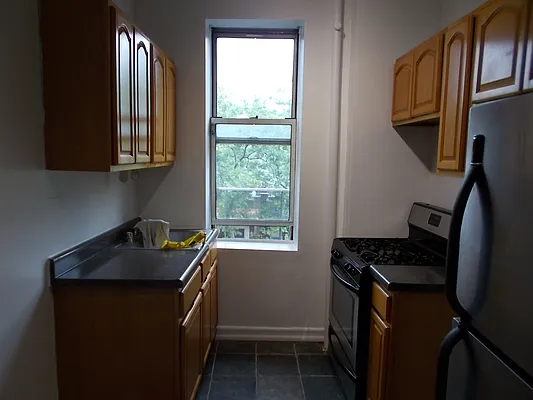 Rented by Marjorie Thompson, LREB | media 4