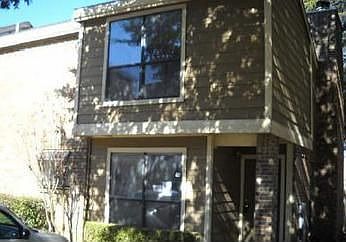2nd image of 2128 Park Willow Ln