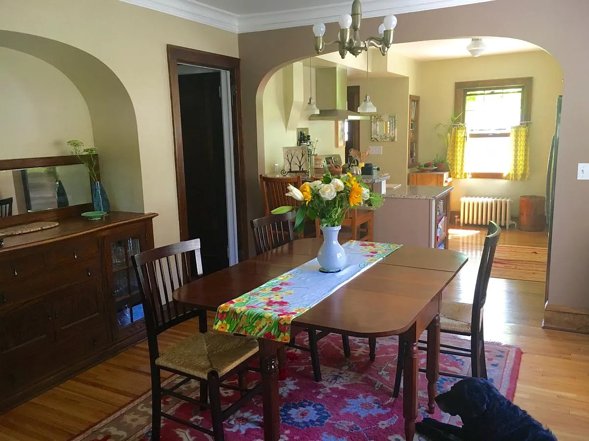 245 Russell Avenue S — Photo 4