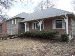 3035 SW Plass Ave, Topeka, KS 66611