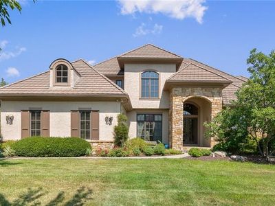 13914 Mohawk Rd, Leawood, KS, 66224