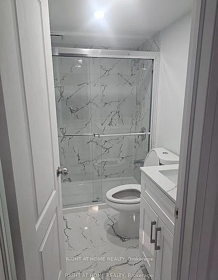 8 Brixham Ln #BASEMENT — Photo 3