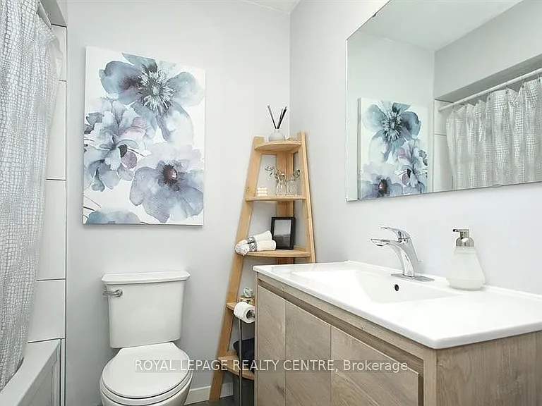 339 Sheppard Ave E #2 — Photo 13
