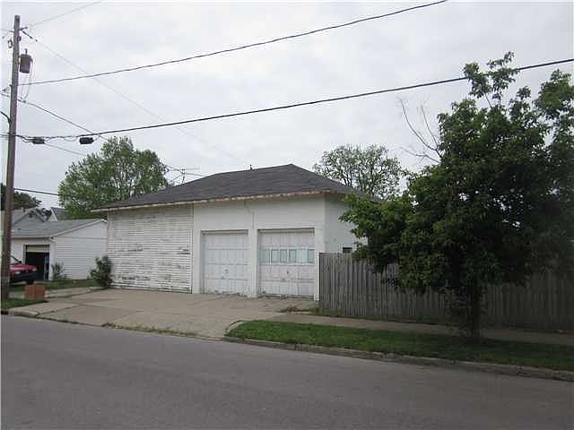 2nd image of 678 Valleywood Dr